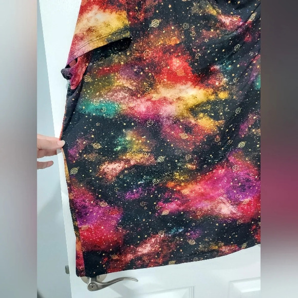 Torrid Cosmos Performance Jersey Off-Shoulder Short Sleeve Active Tee Size 3 - Picture 5 of 12